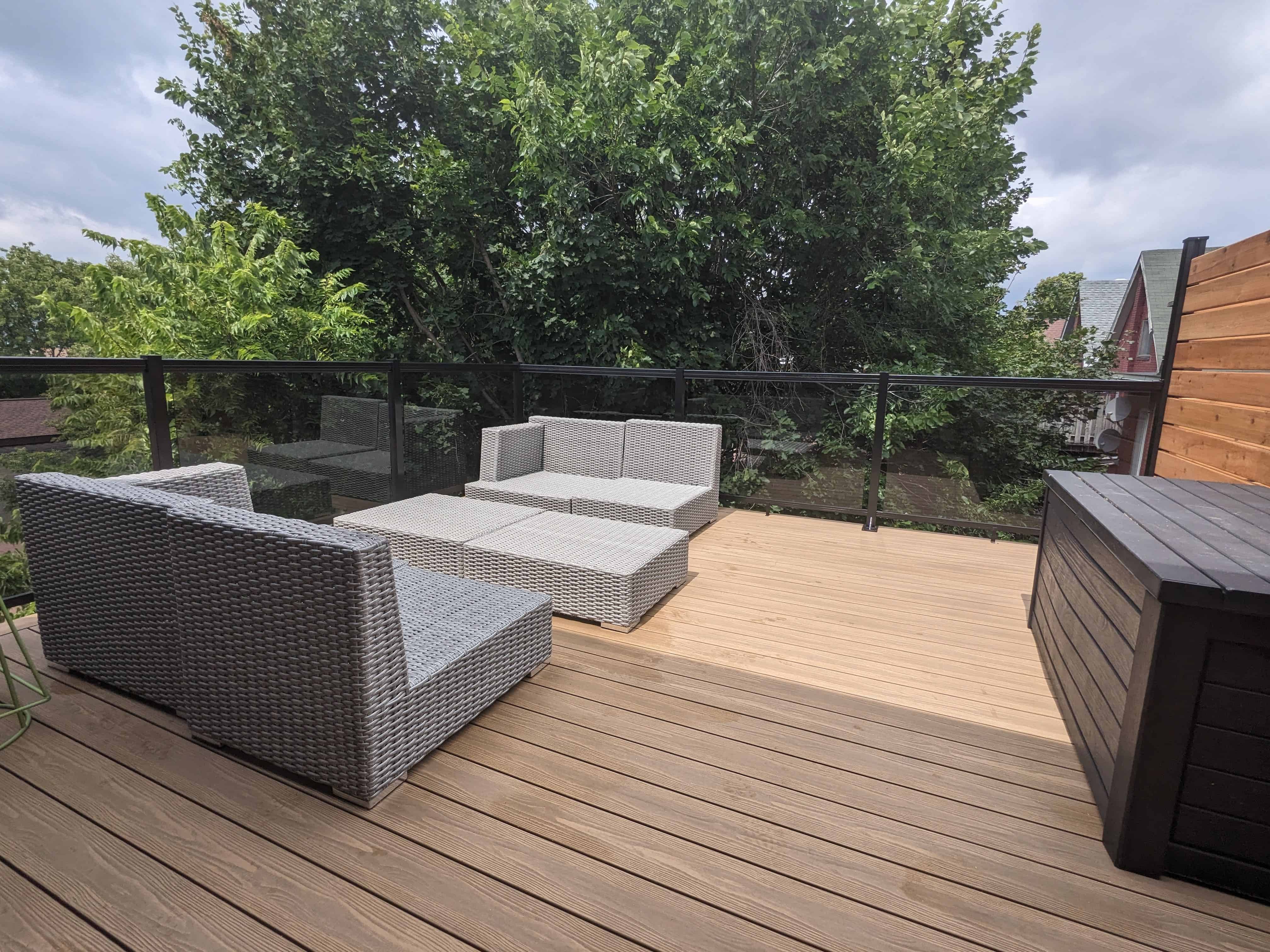 Composite decking balcony in Ottawa